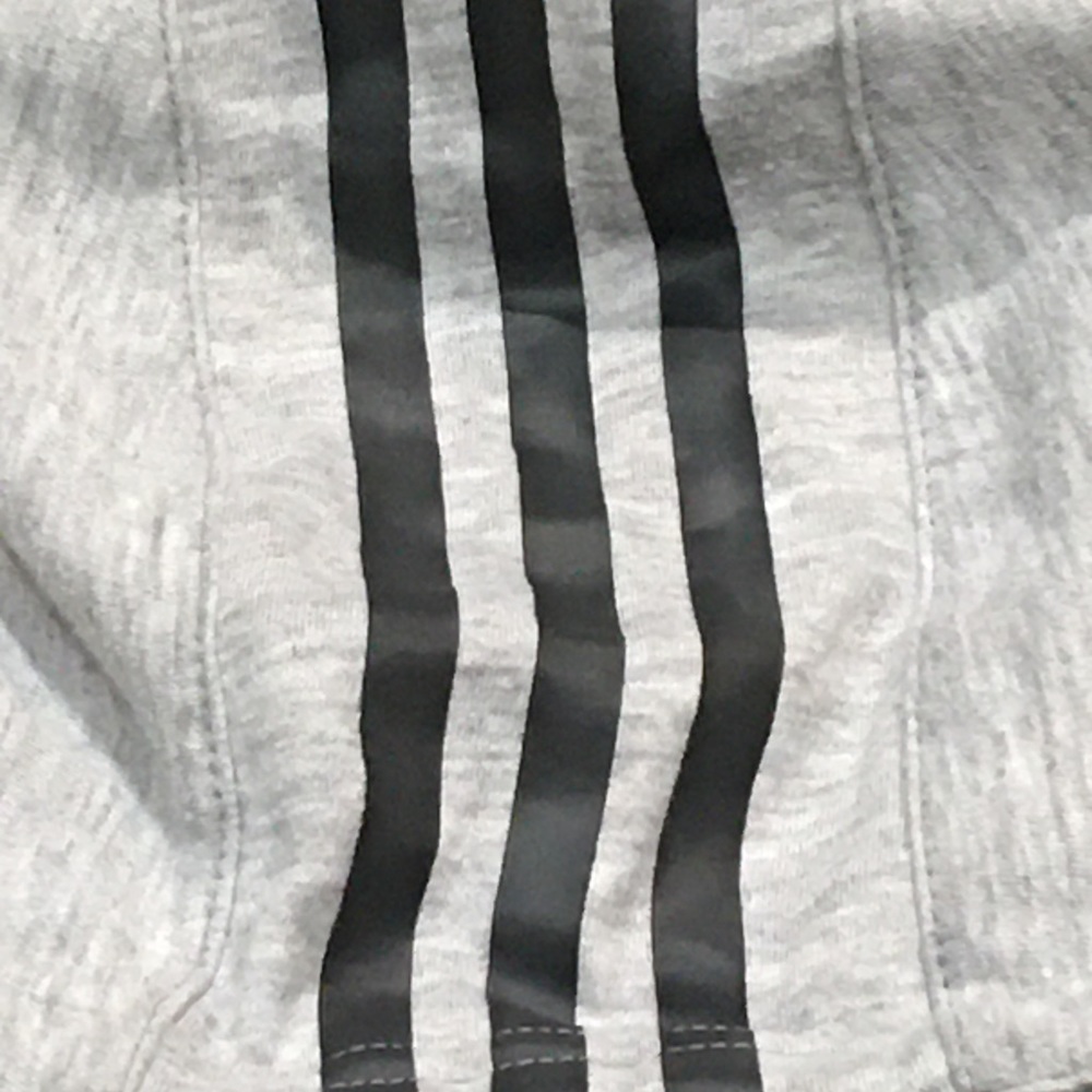 Adidas woman’s Hoodie Transit Light Weight Gray Athletic Pullover Size M - Picture 4 of 8
